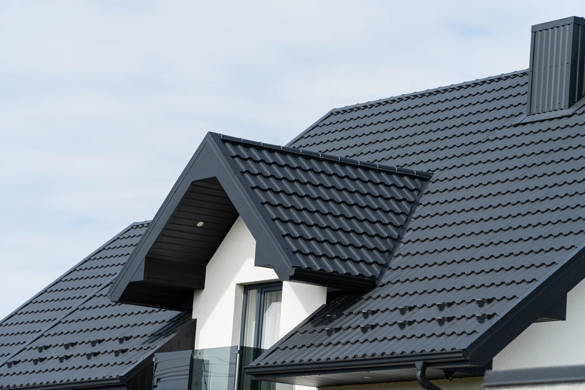 Cost Of Metal Roof Vs Shingle Everything You Should Know